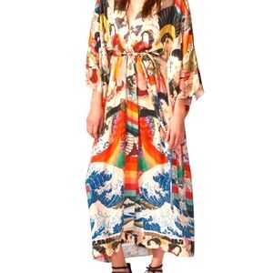 NWT  Japanese Kimono Duster with belt Beach CoverUp. One size